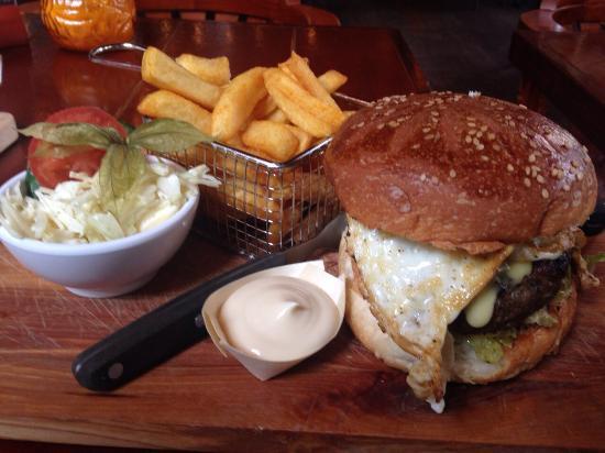 Eet- en Bierencafé De Beiaard